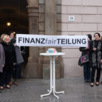 Startschuss für die Petition Gender Budgeting vor dem Landhaus Linz.